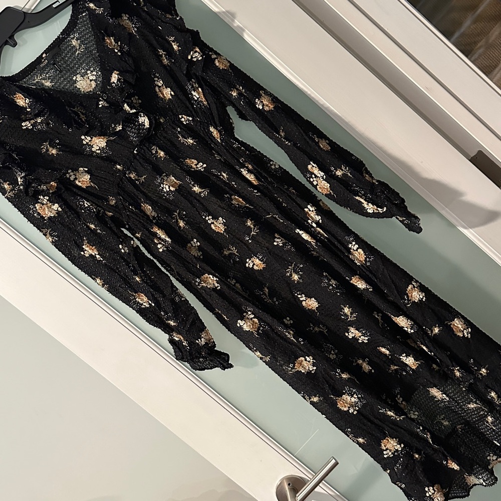 Maje Rider Midi Print on Black Floral Textured Dress Euro Size 36